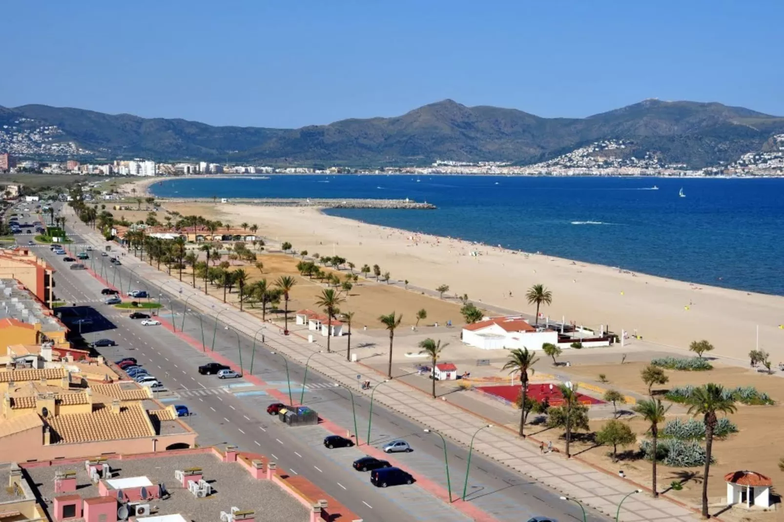 PORT PETIT 10 + Amarre de 3X7 - Immo B-Gebiete Sommer 5 km