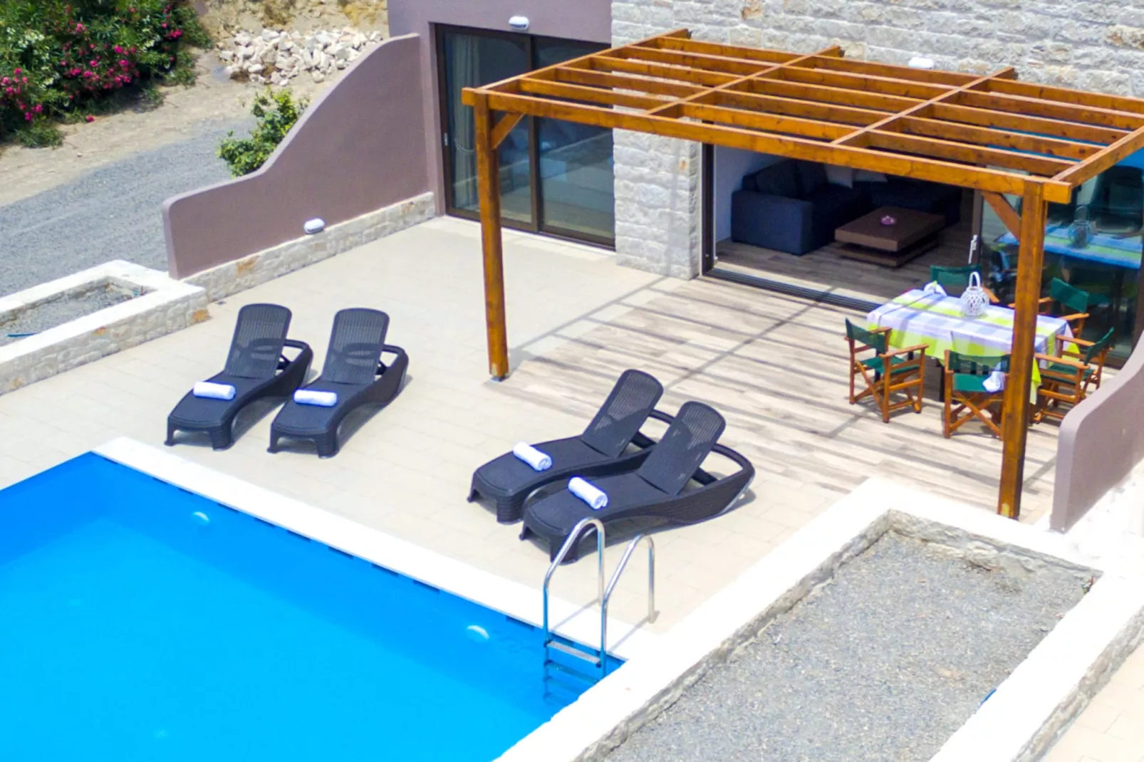 Mary Beach 1-Outdoor