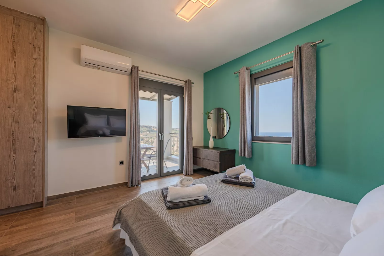 3A's Family Luxury Villa-Bedroom
