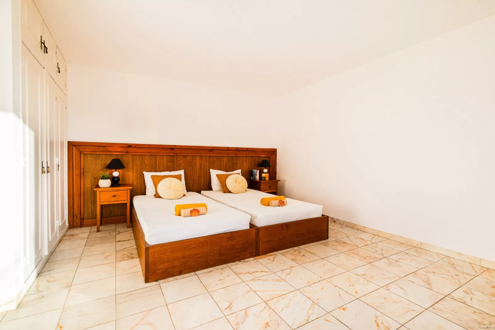 Villa Bantayan-Bedroom