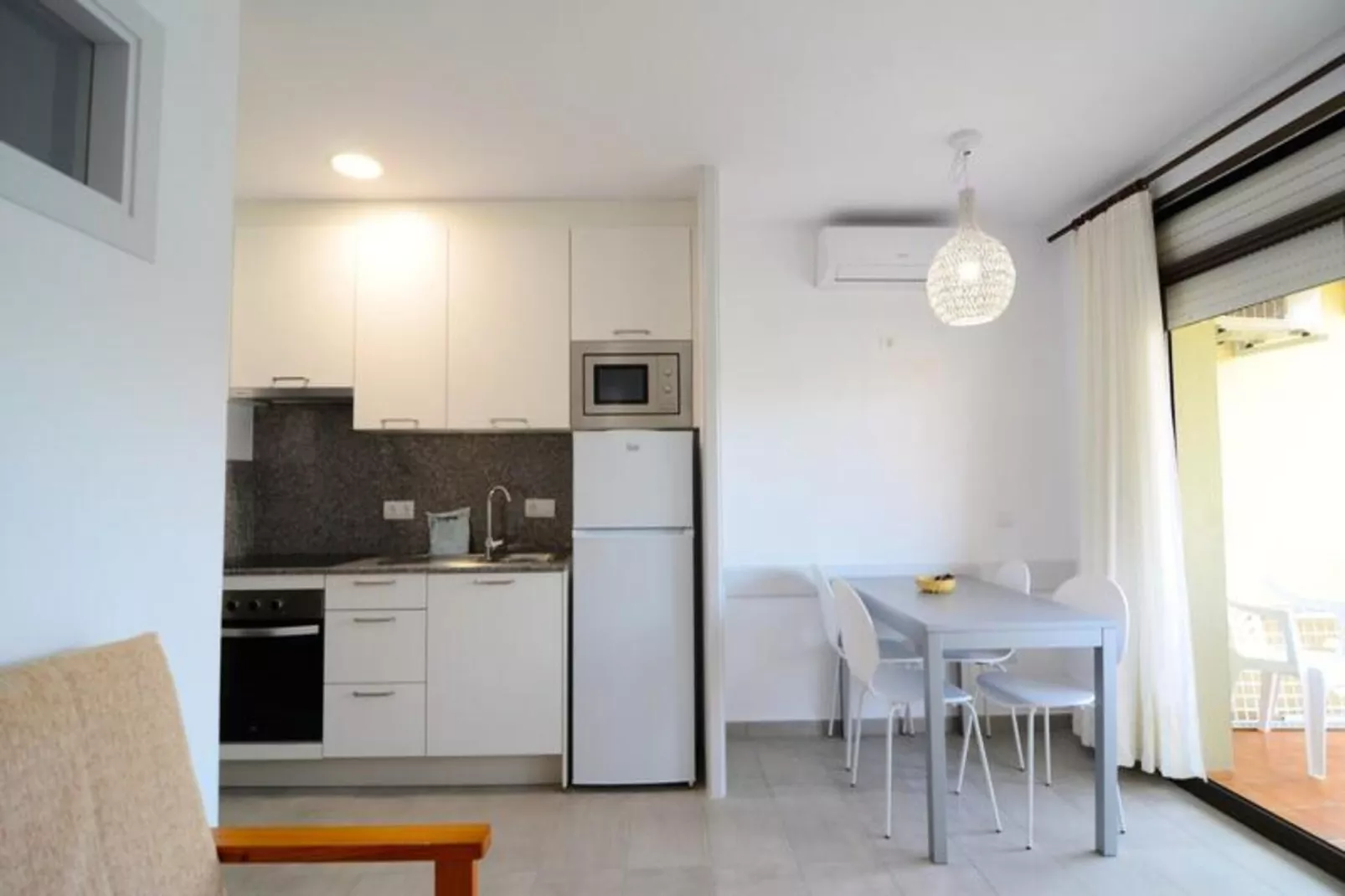 Appartements à L'Estartit-Außenbereich Sommer