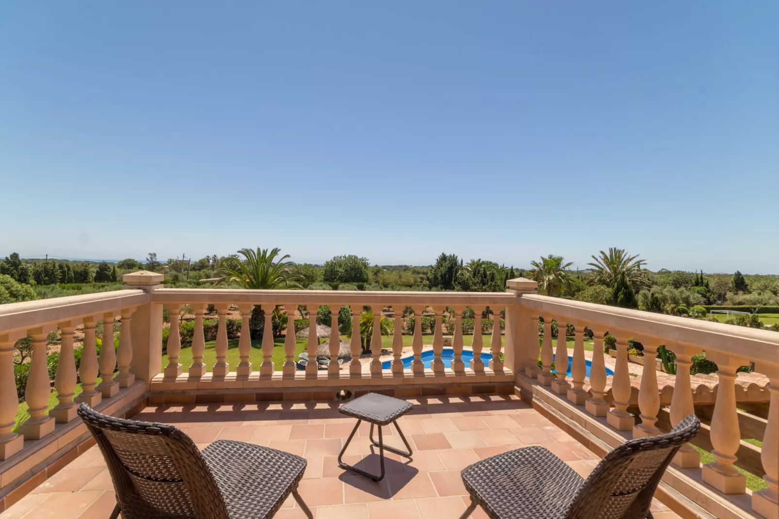 S'hort d'Or, Finca 5StarsHome Mallorca-Terrassenbalkon