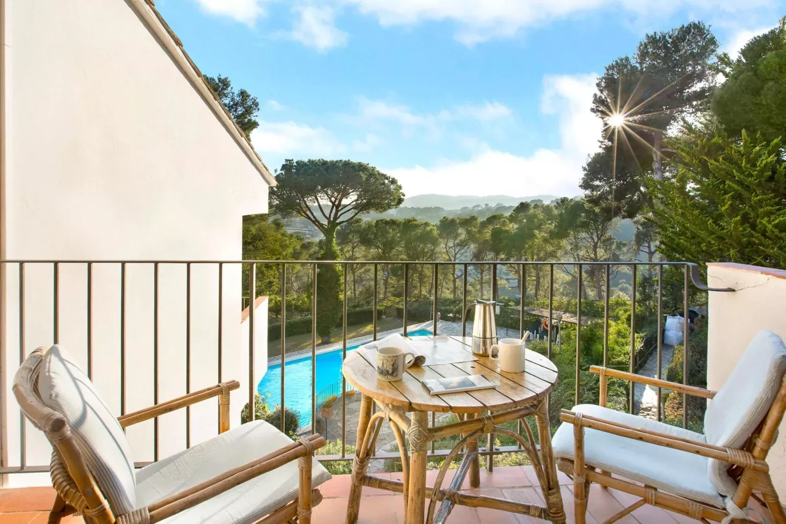 Cliper H-3-Terrace balcony