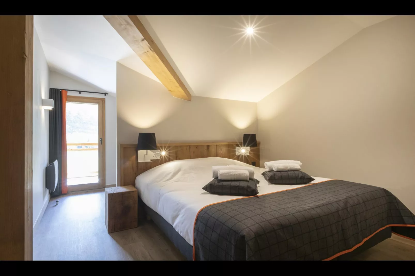 SAMOËNS-S8L-Schlafzimmer