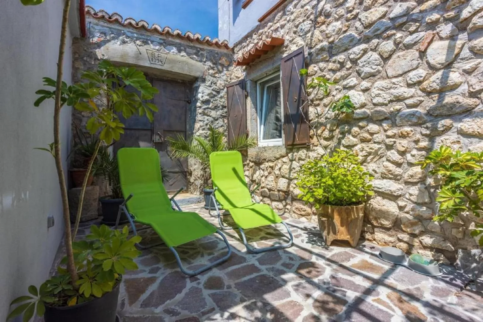 Holiday Home Bribirka-Jardin d'été