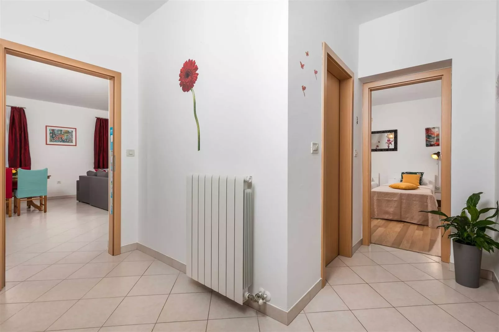 Apartment Slavica 1 - Red Paradise-Atmosphere