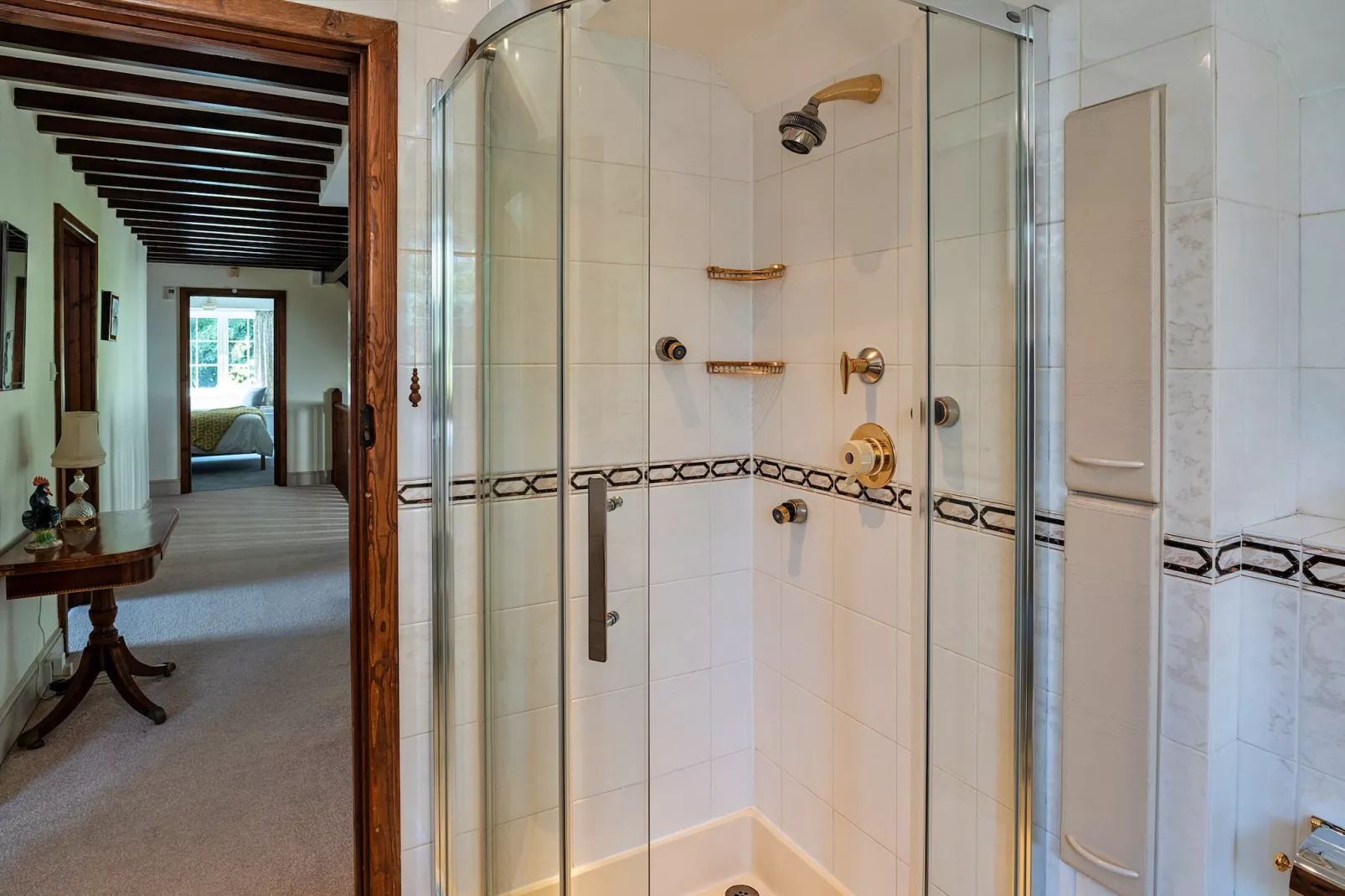 Tregatreath-Bathroom
