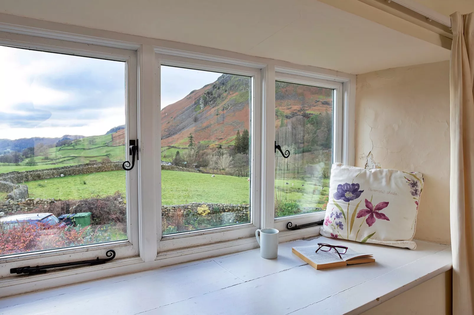 No.2 Town Head Cottages-View summer