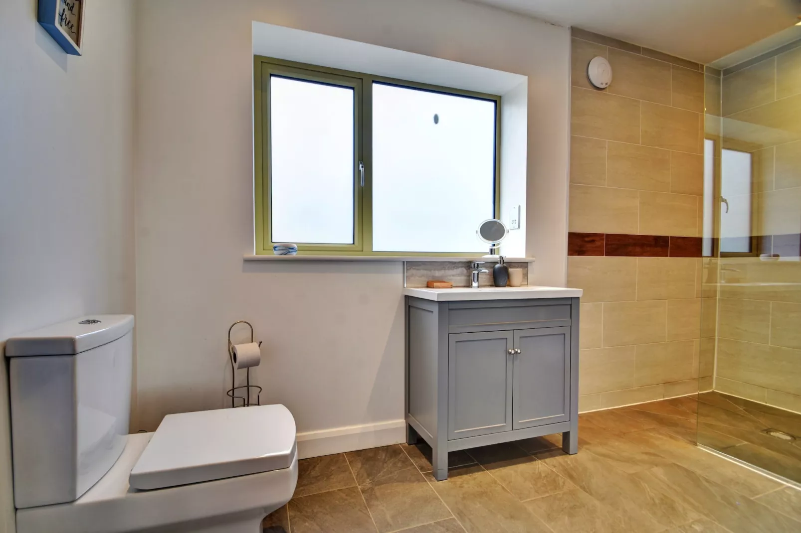 Heather Lea-Bathroom