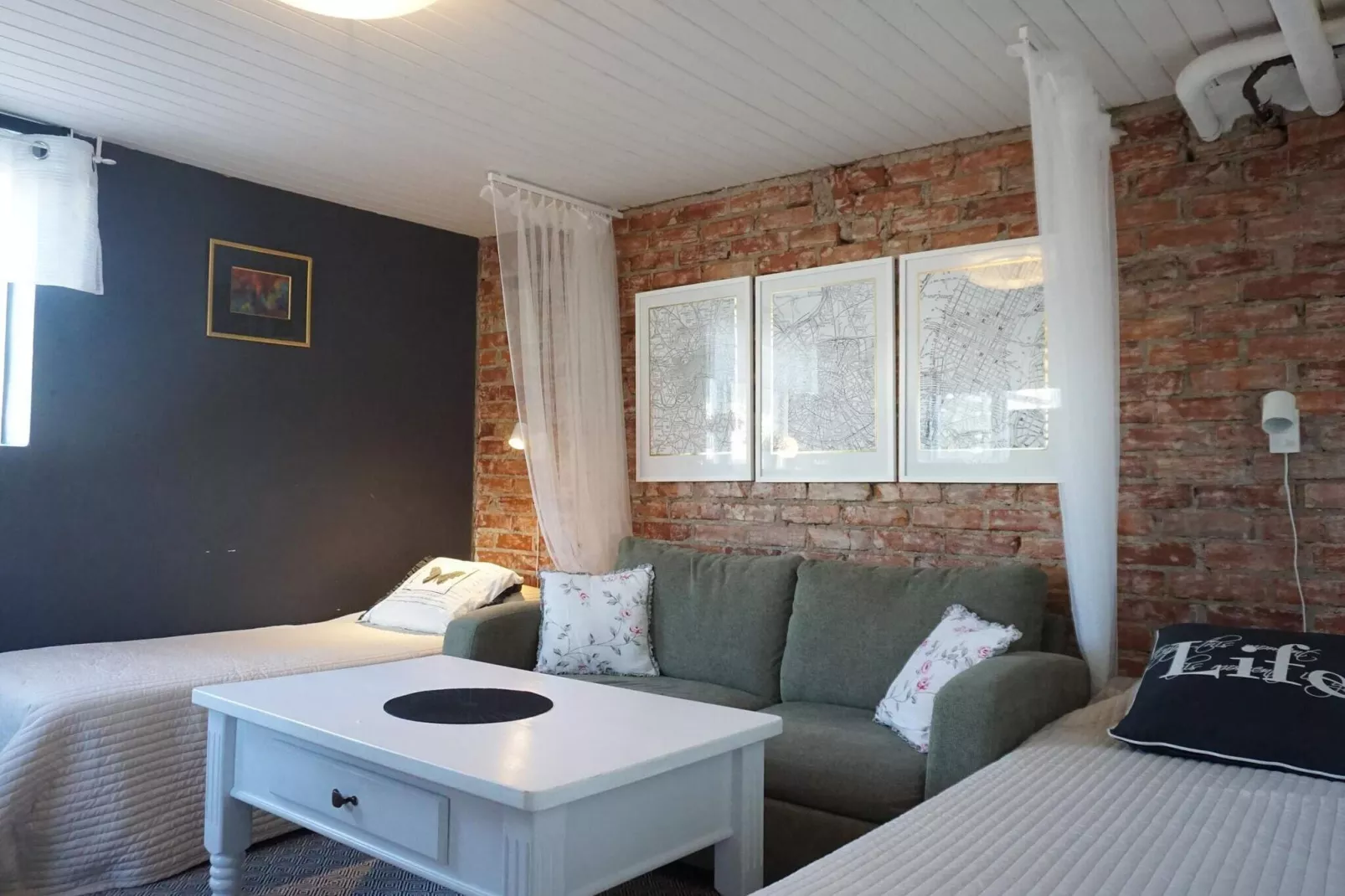 4 person holiday home in KUNGSHAMN-By Traum-Indoor