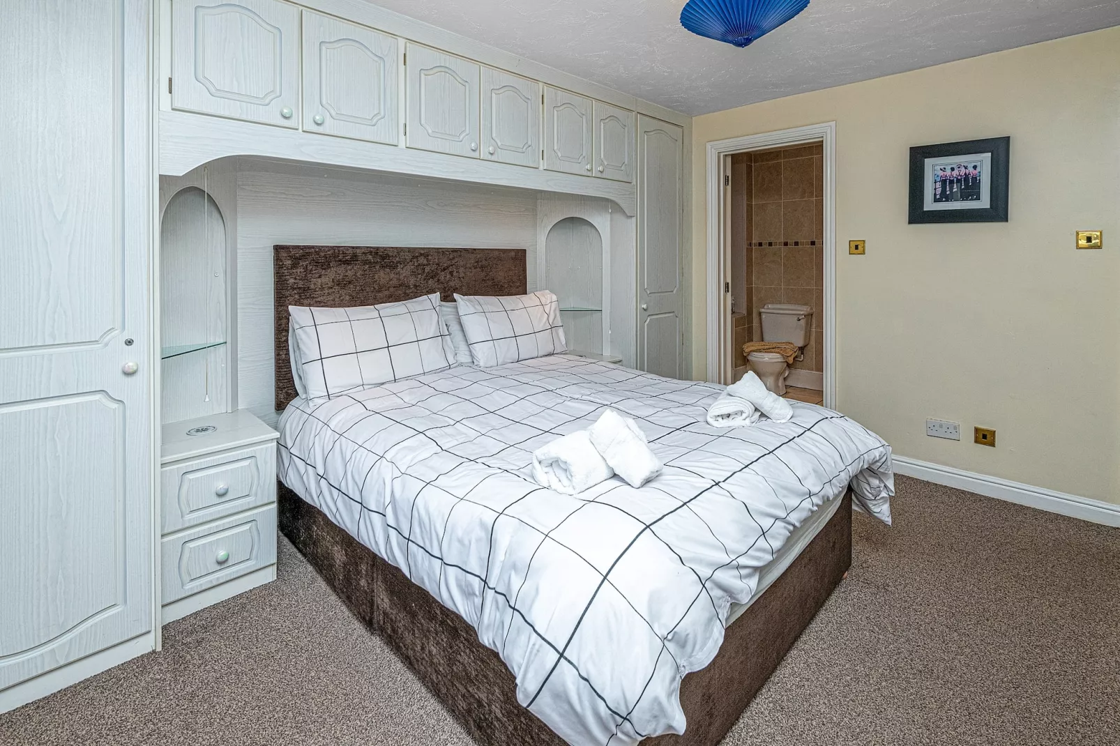 The Beeches-Bedroom