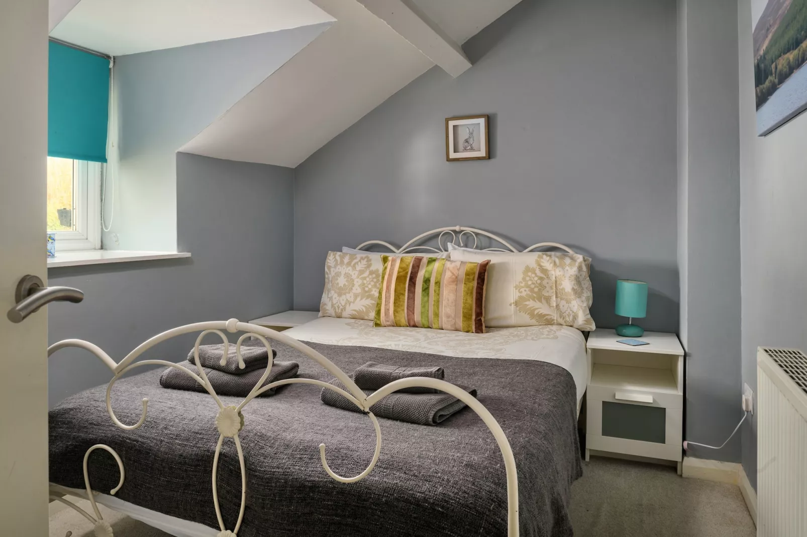 Bodlawen Holiday House - Edge of Snowdonia-Bedroom