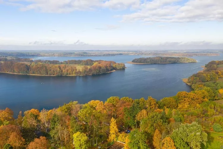 Domki wakacyjne nad jeziorem Cieszyno-Zones d'été à 1 km