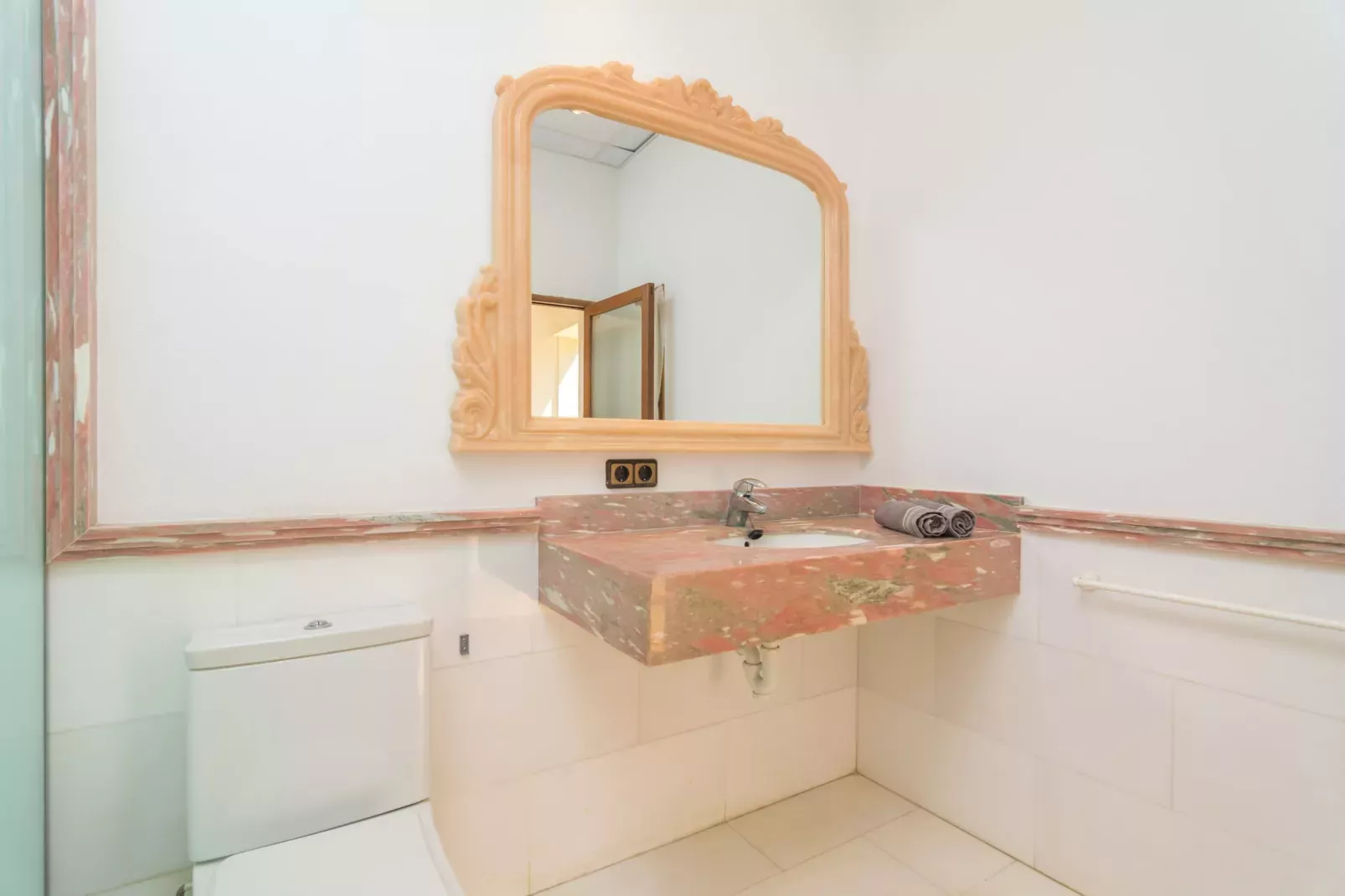 Sa Verdera-Bathroom