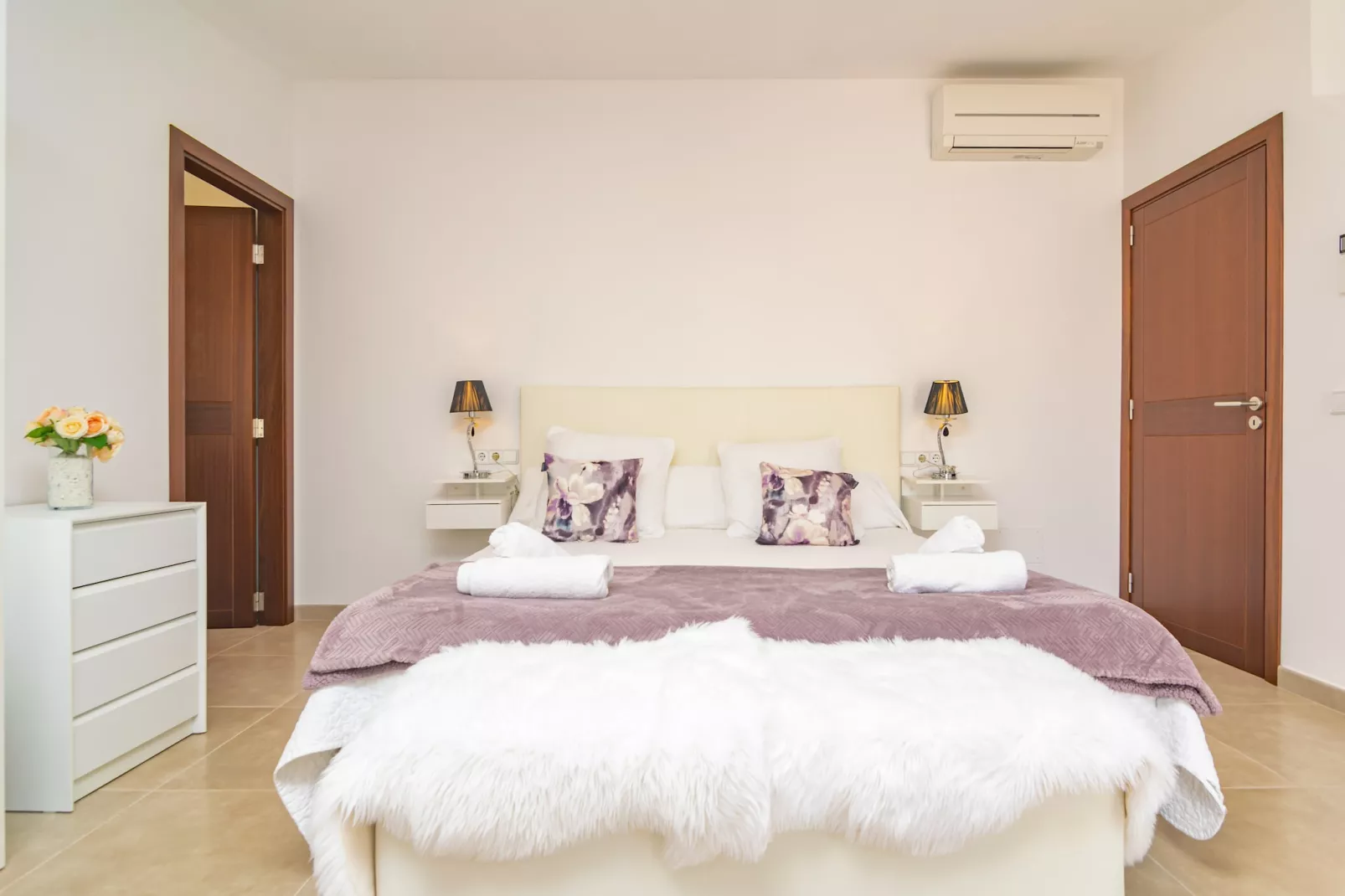 Villa Placeta-Image-tags.