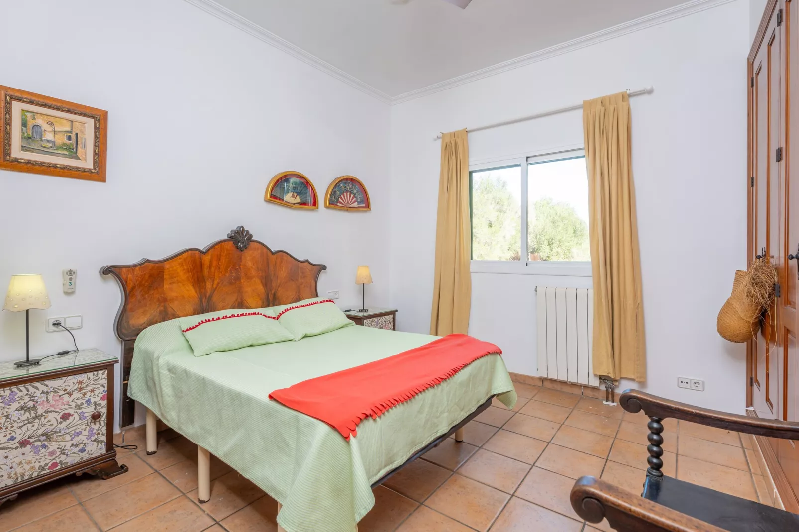 Na Poram-Bedroom