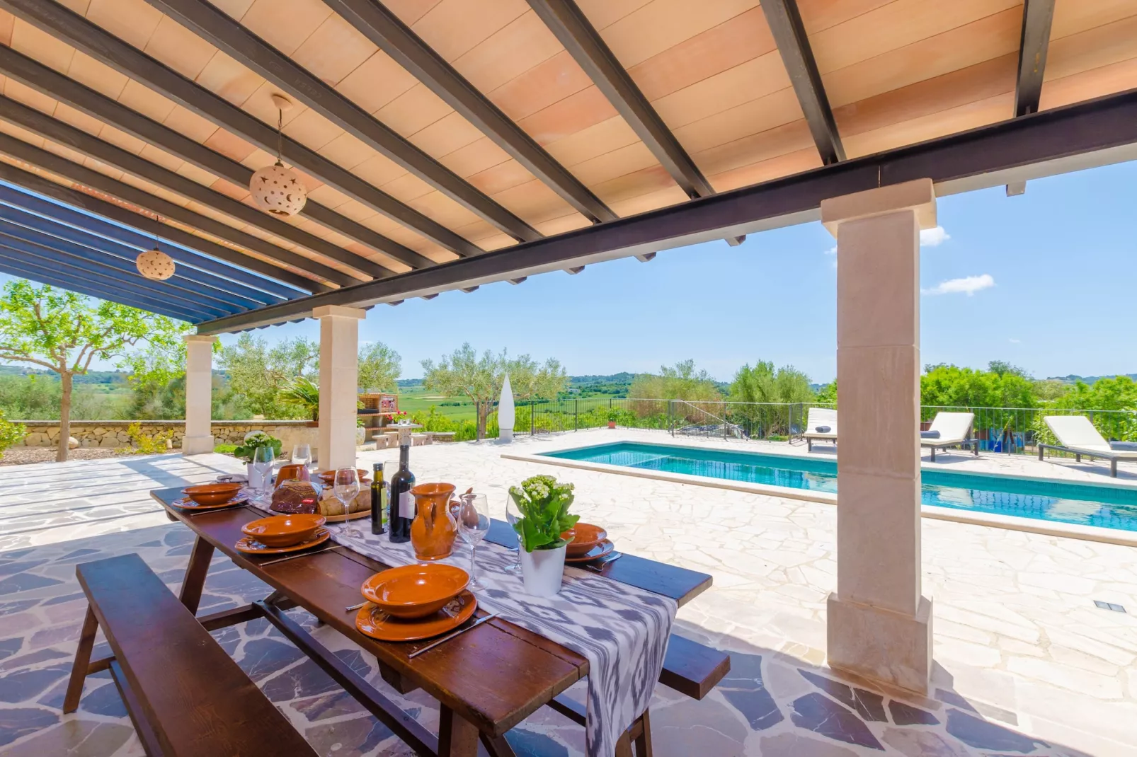 Son Roca-Terrassenbalkon