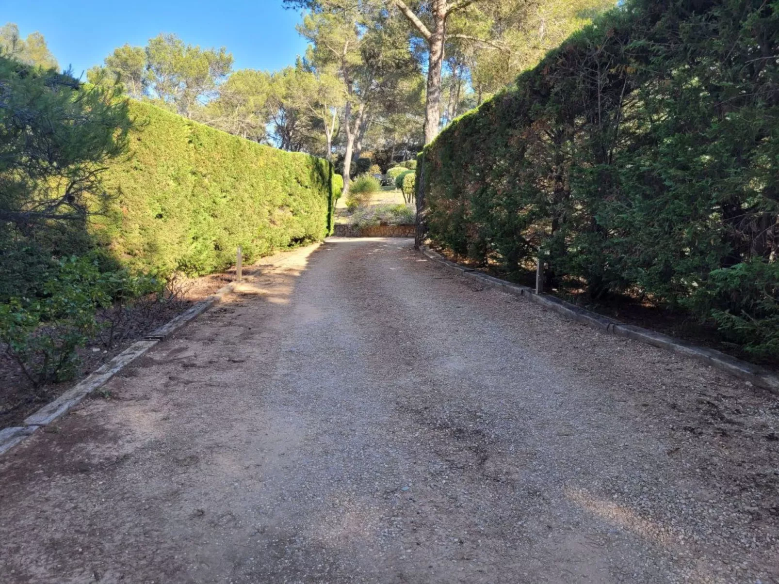 Villa au coeur de la Foret-Outside