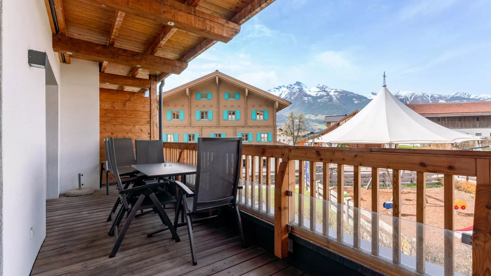 Tauern Suites Mitterwirt TOP 213-Terrassenbalkon