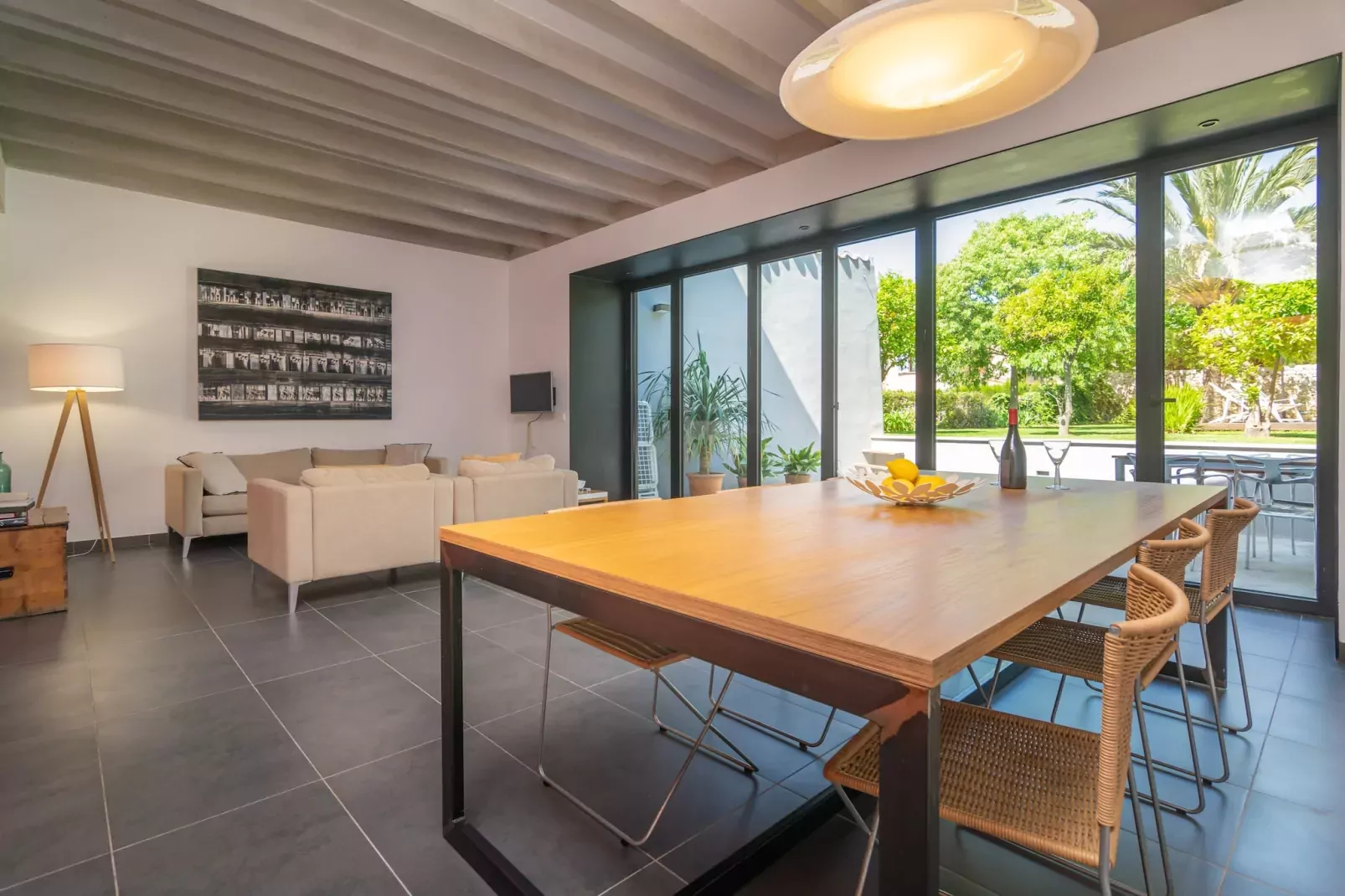 Can Cabrit-Dining room