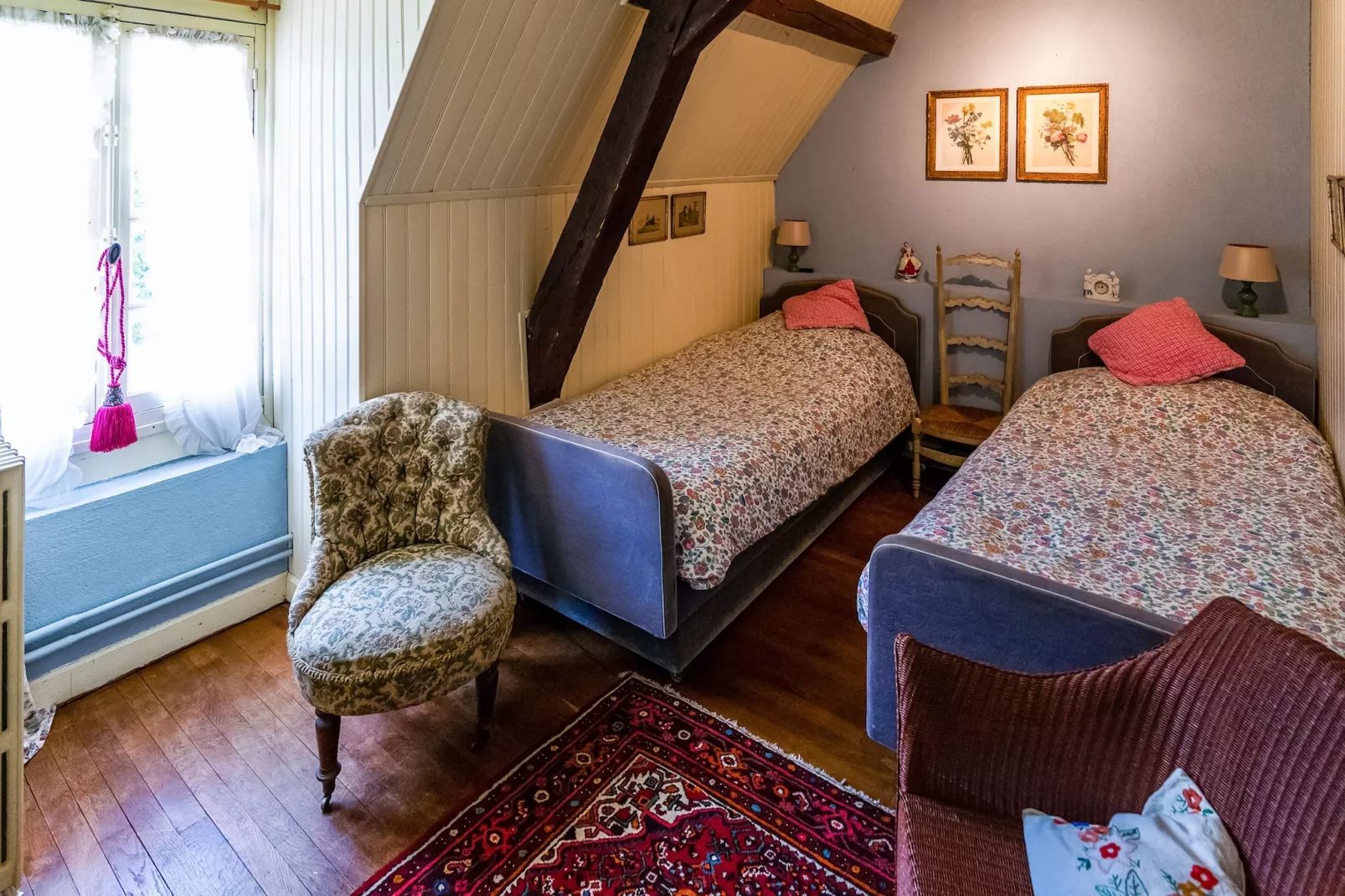 LE VIEUX CHATEAU-Schlafzimmer