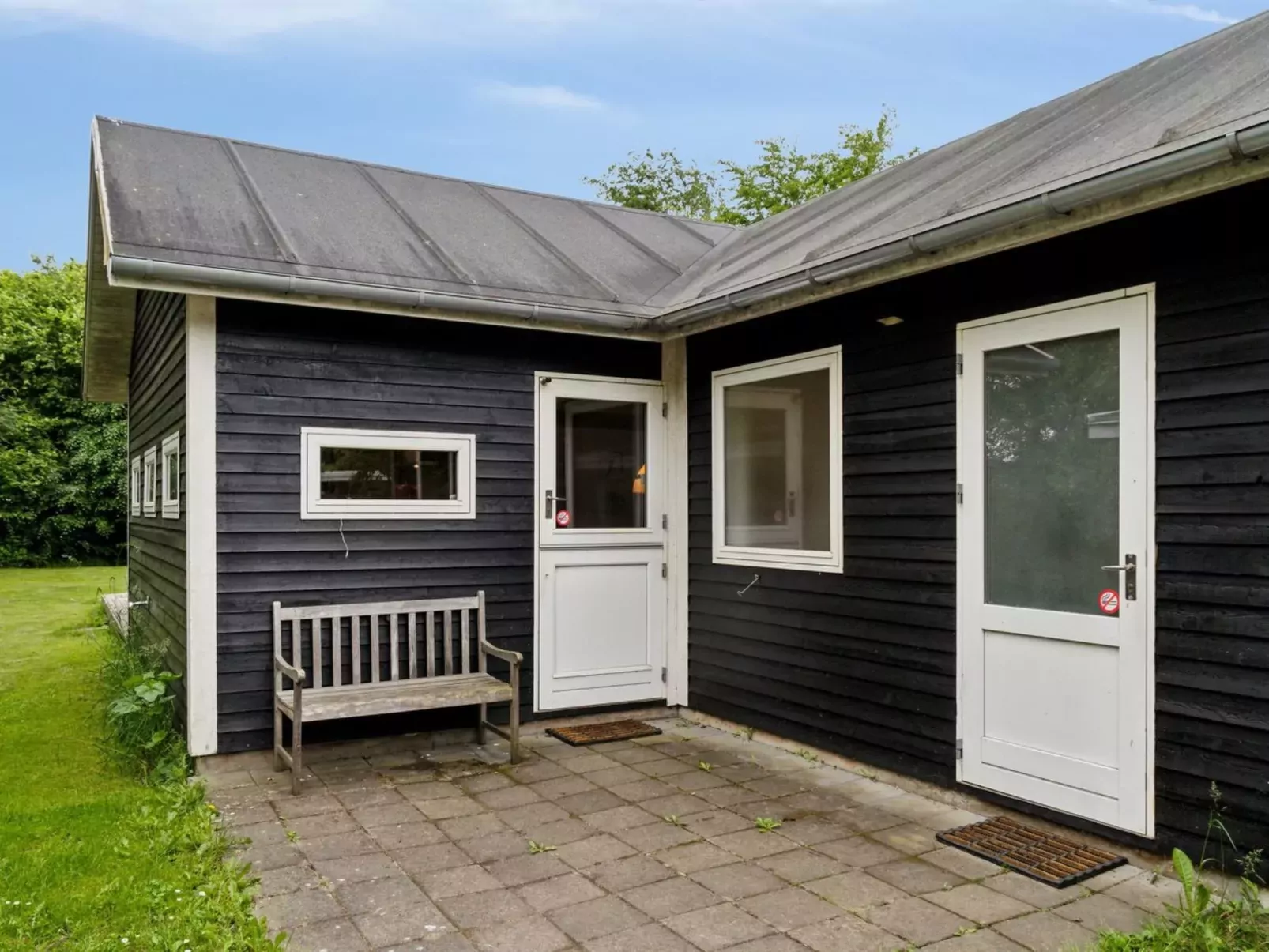 "Kjell" - 1.5km from the sea-Outside