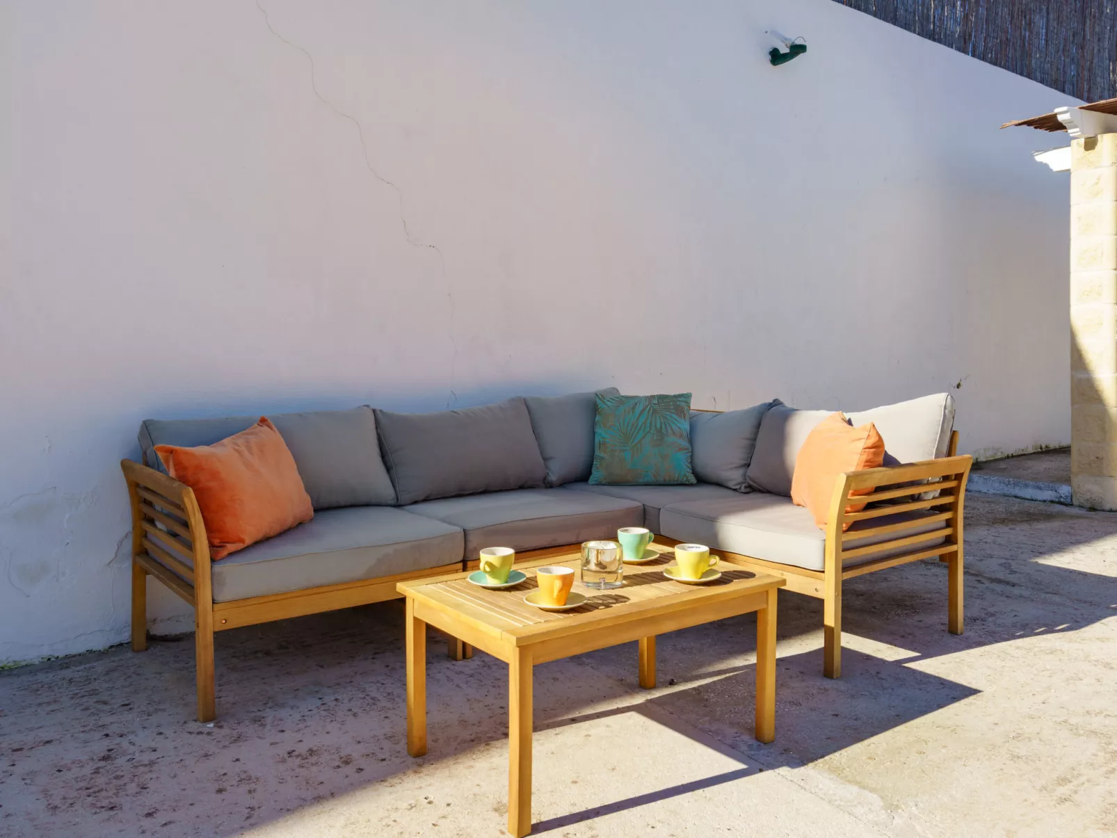 Villa Hermana-Outside