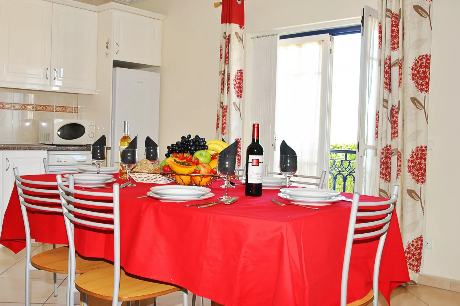Apartment Paphos-Esszimmer