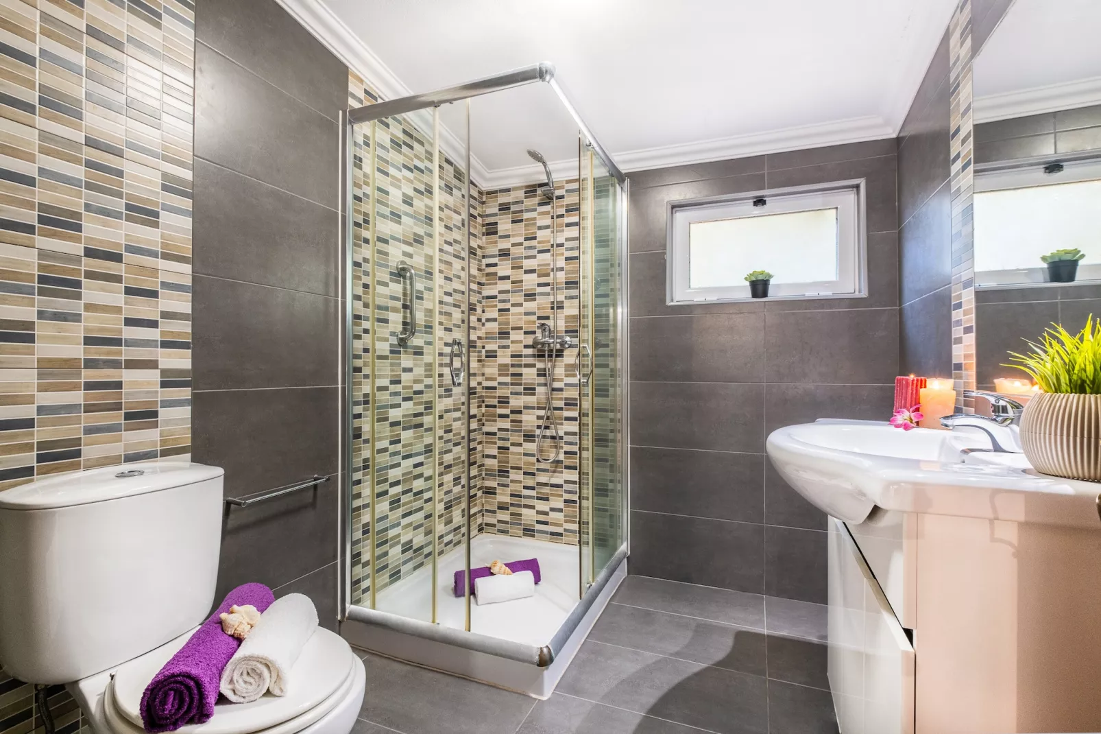 Villa Bantayan-Bathroom
