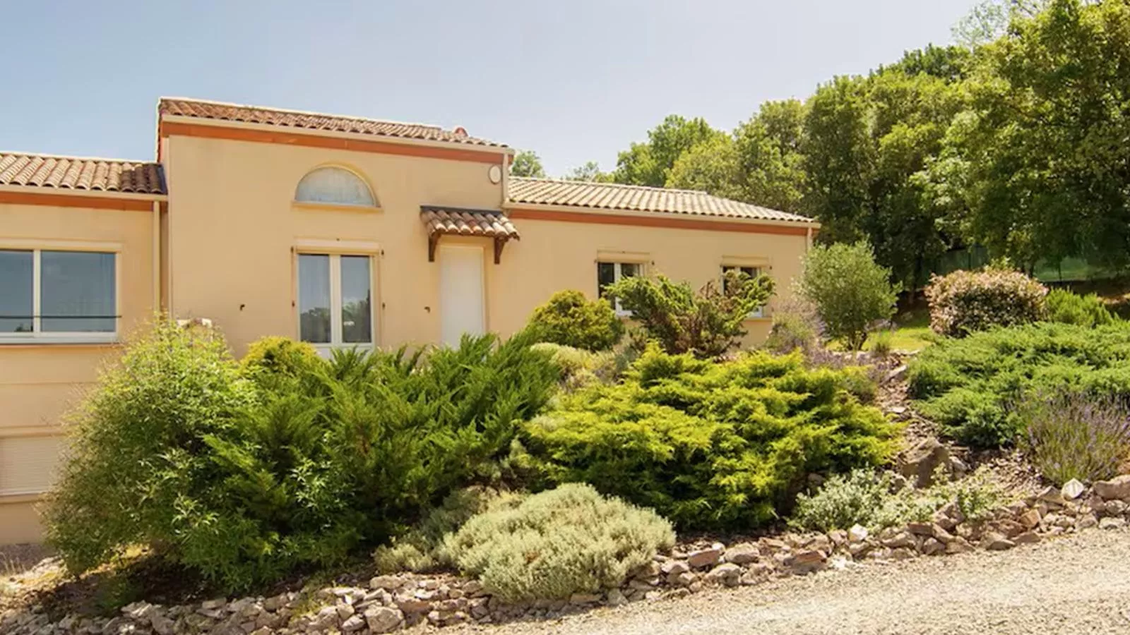 Villa Cethi-Exterior summer