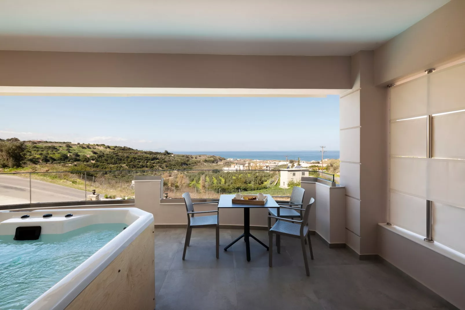 Zen Grande-Terrace balcony
