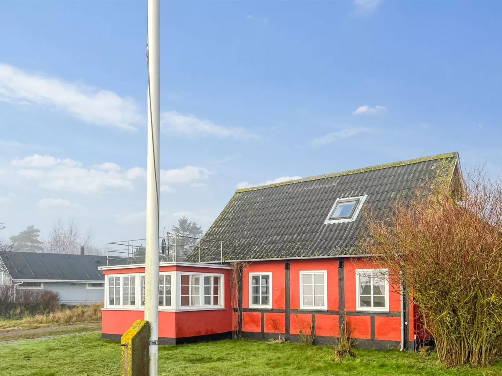"Hakon" - 40m from the sea-Draußen