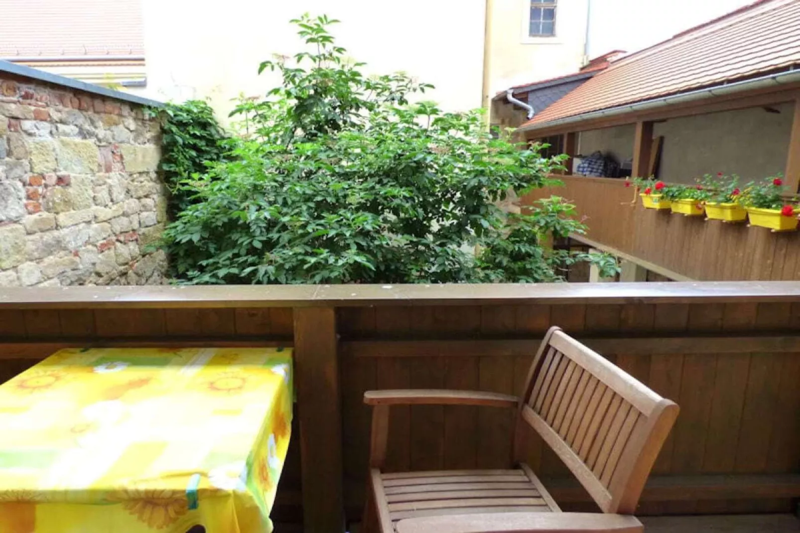 38904-Terrassenbalkon