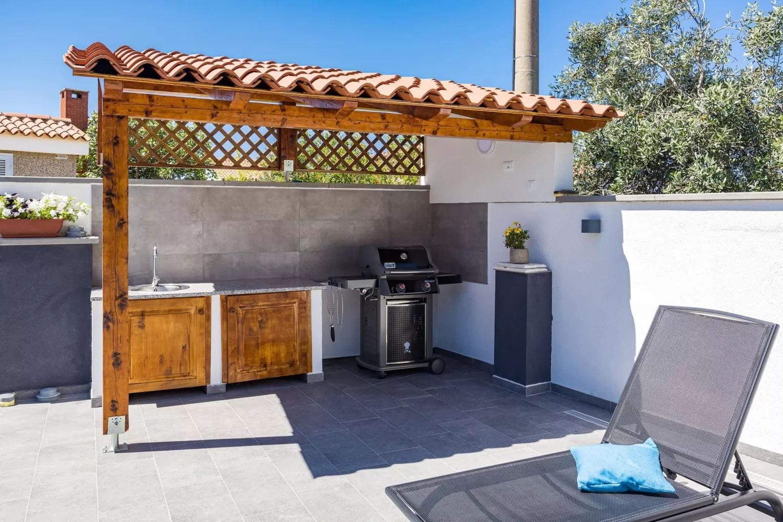 Villa Bavaria with Pool, Jacuzzi, Table Tennis-Terrasse