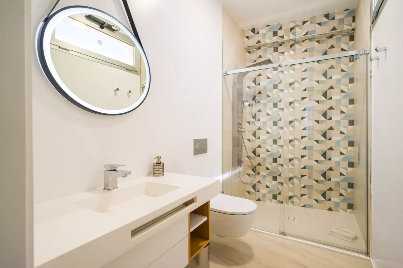 CASA JOVIANO-Bathroom