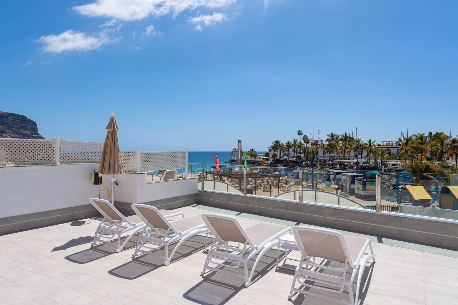 Blue Sea II-Terrasse