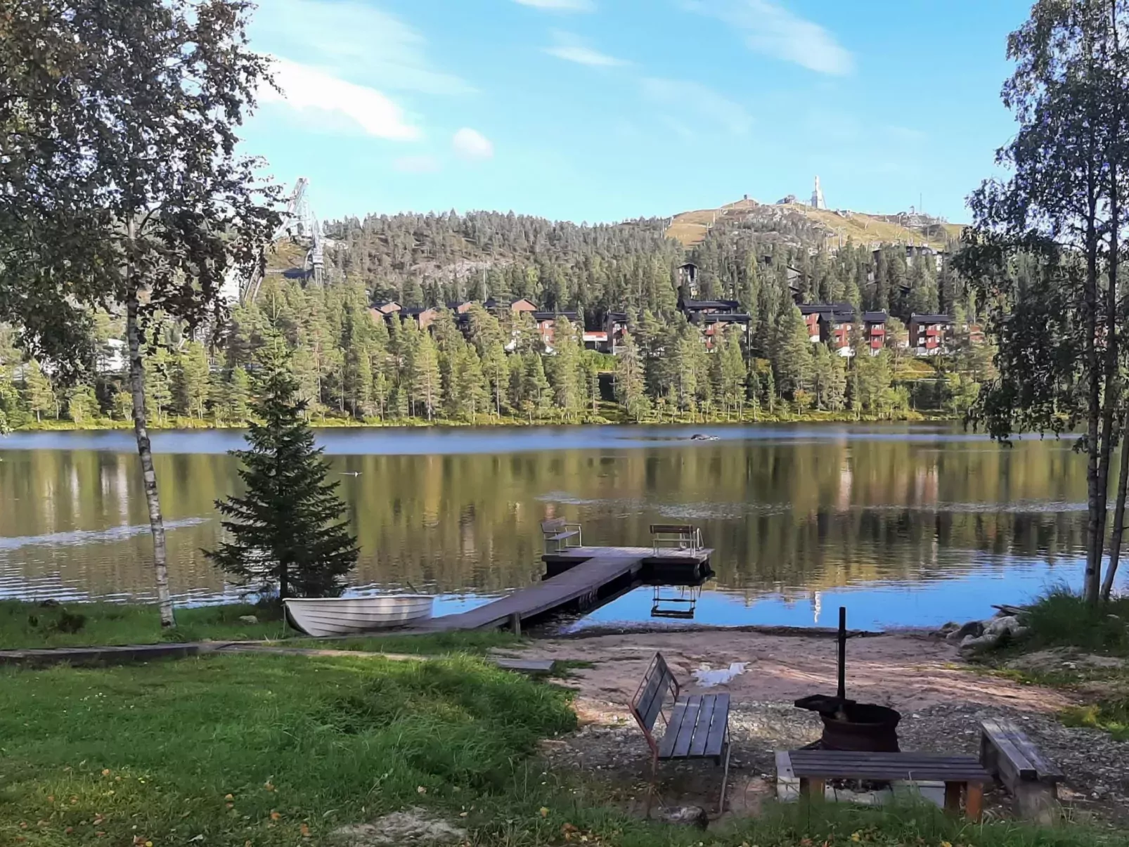 Lomakivakka b6-Outside