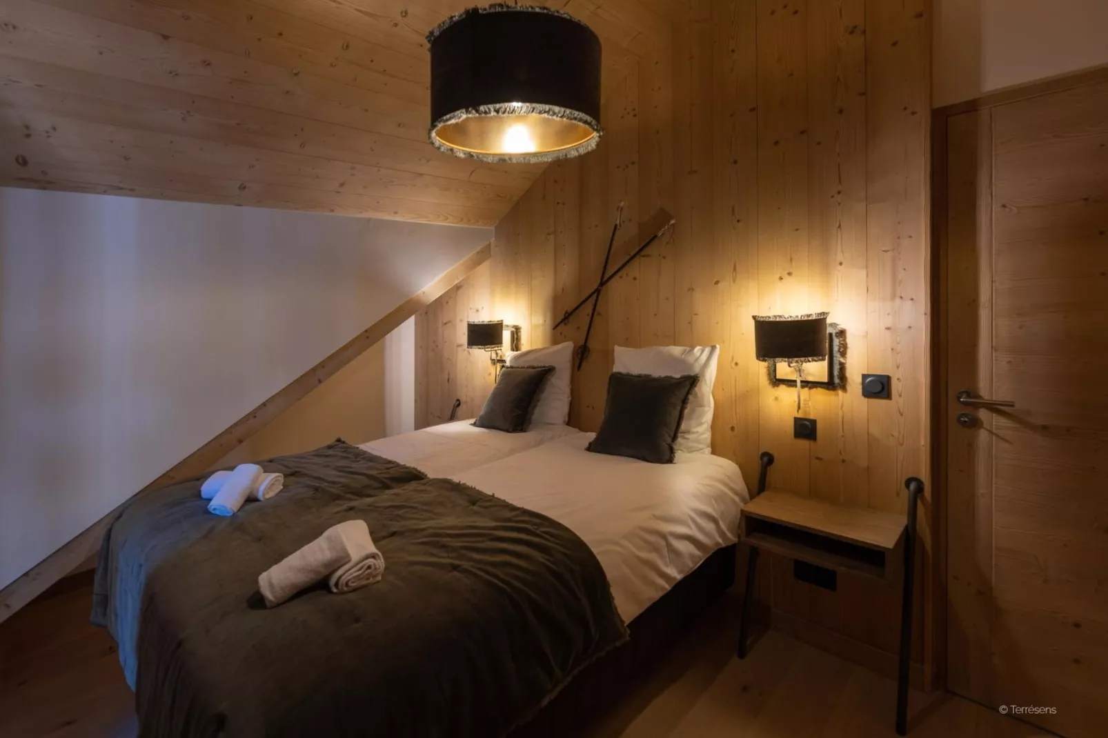 SERRE CHEVALIER Le Cristal Lodge-A40S-Bedroom