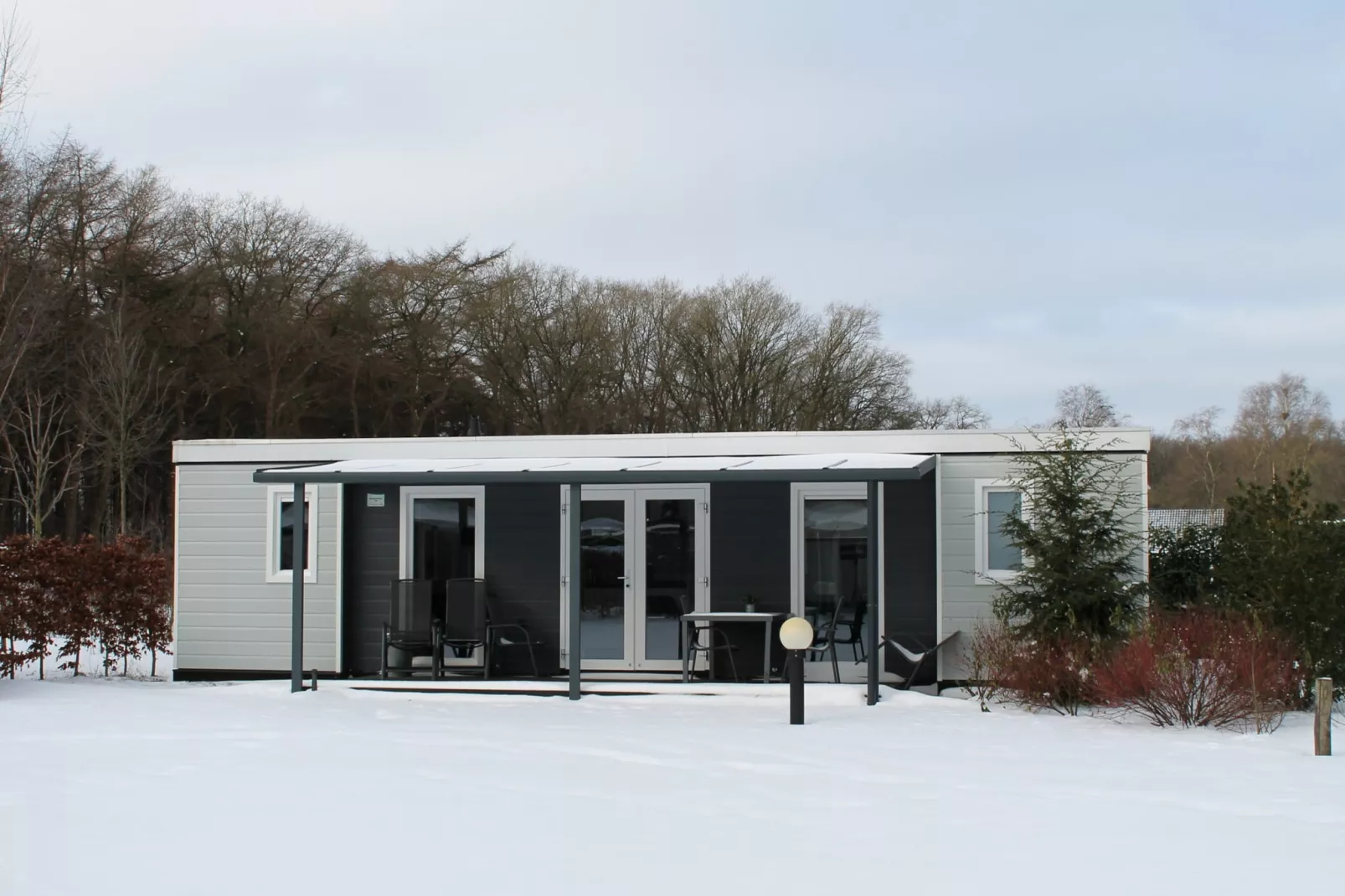 Forest Edge Chalet | 2 - 6 people-Außenbereich Winter