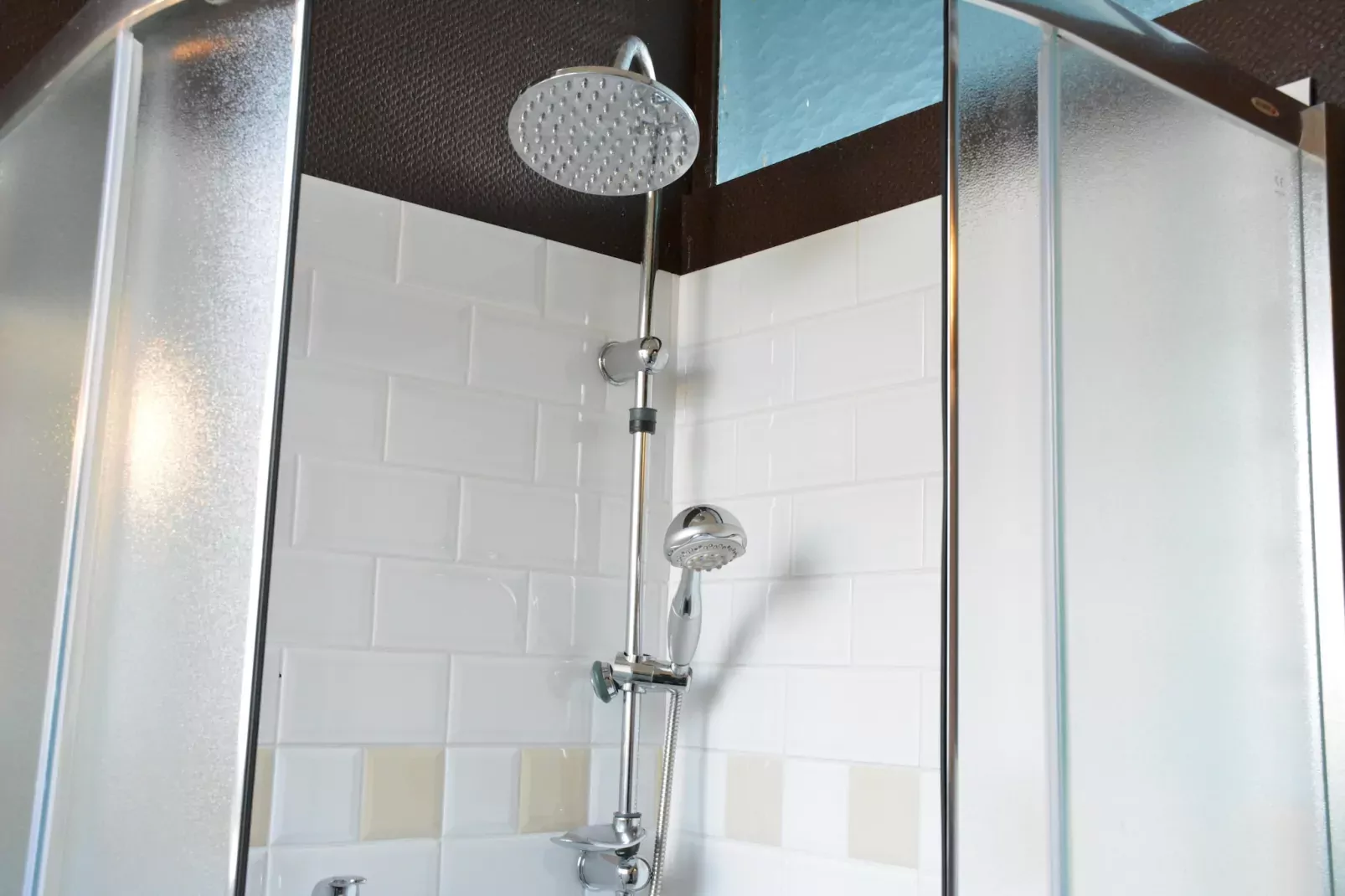 Vieux Chêne-Bathroom