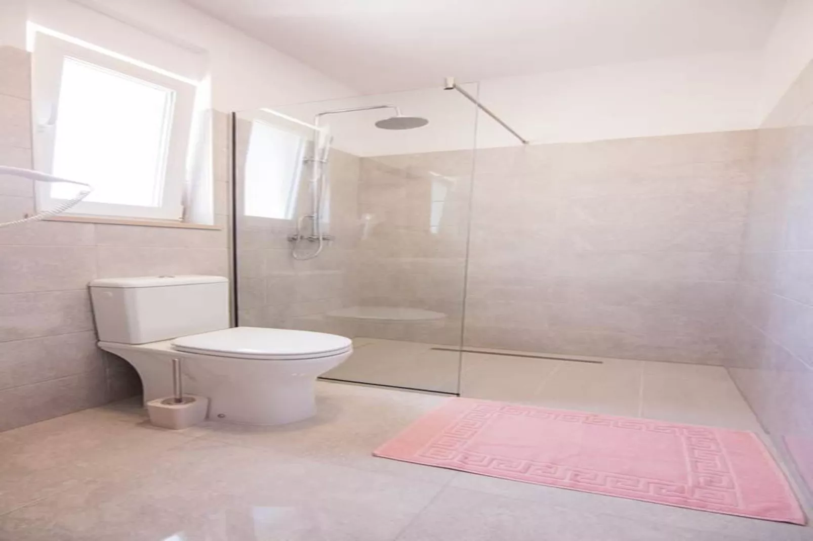 Villa with Pool and Sea View in Fazana - Horizont-Bathroom