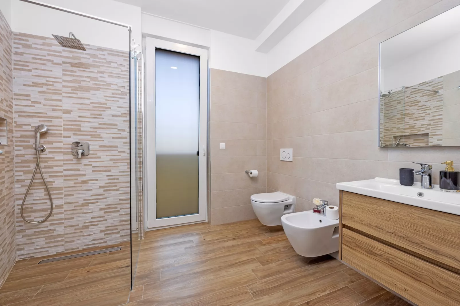 Villa Pinus-Bathroom