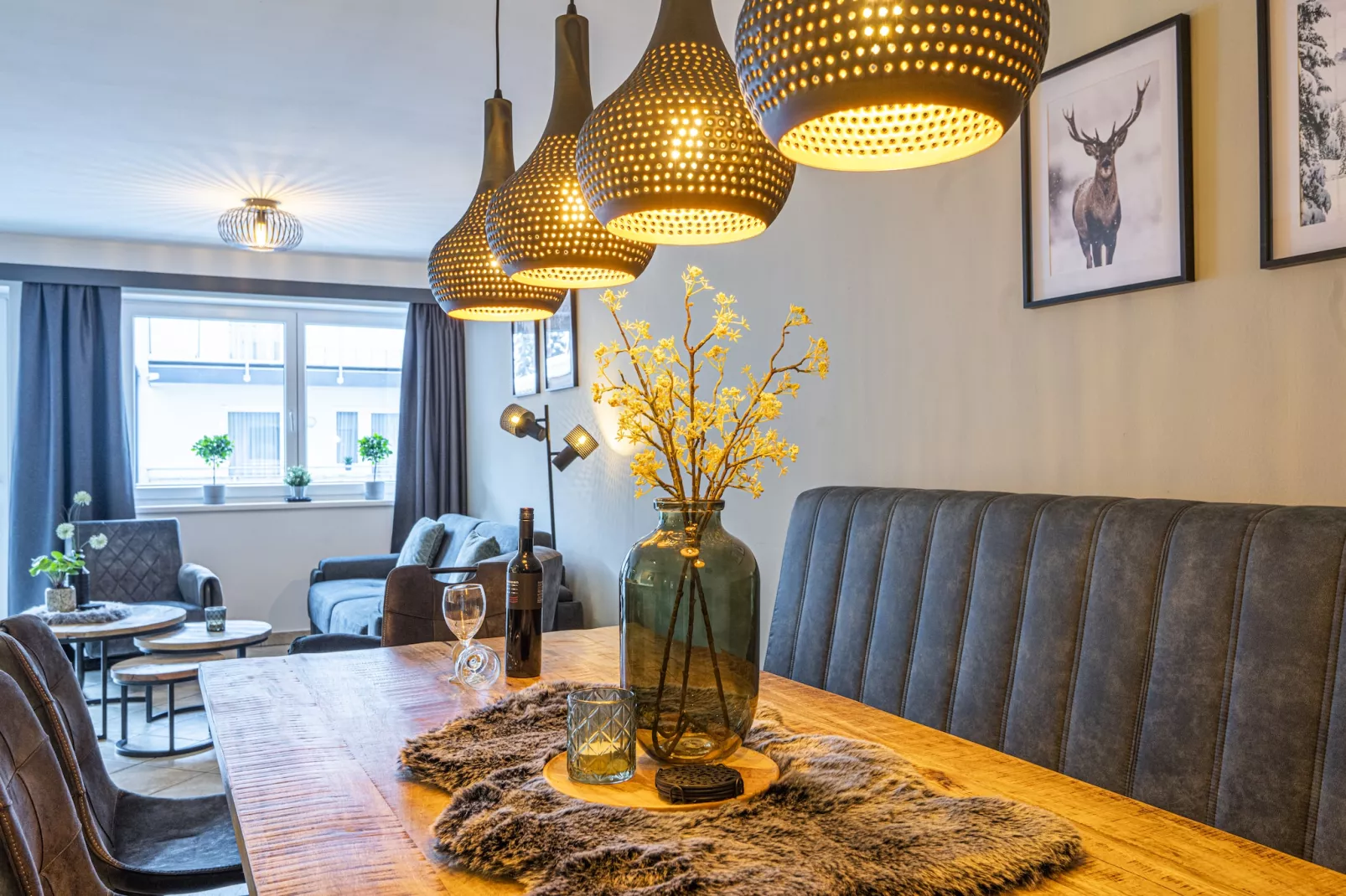 Comfort three-bedroom apartment – HO3C-Dining room