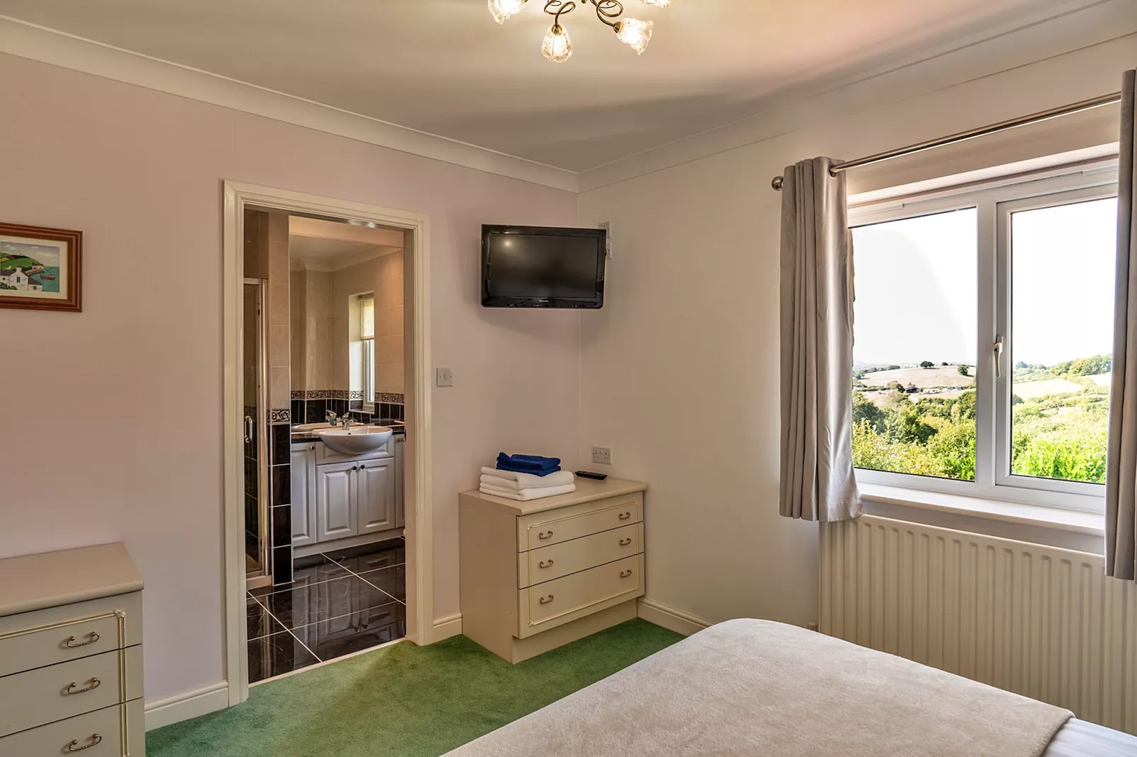 Gratton House-Bedroom