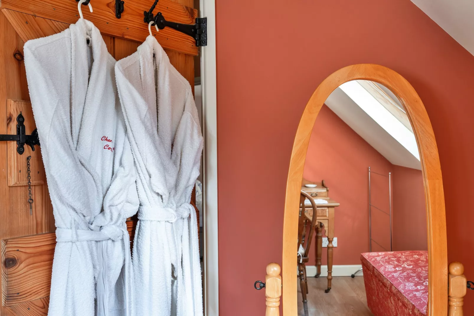 Cherry Tree Cottage-Bedroom