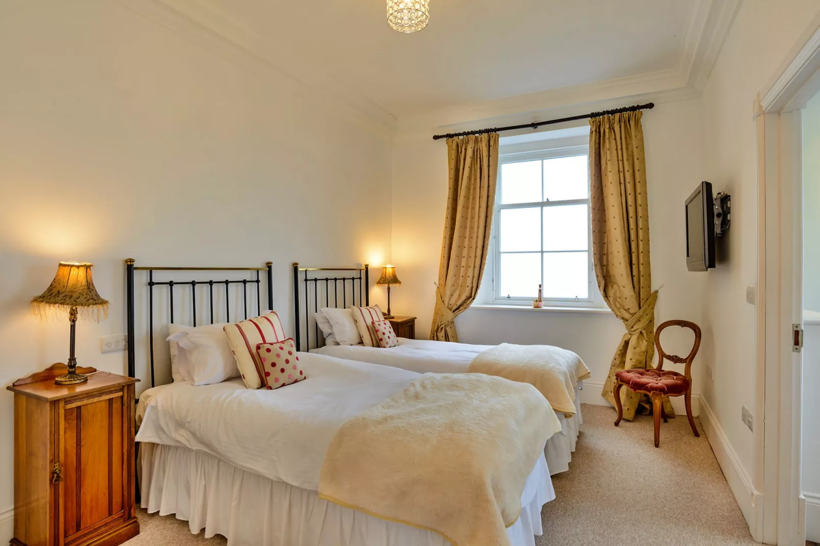 Alexander House-Bedroom