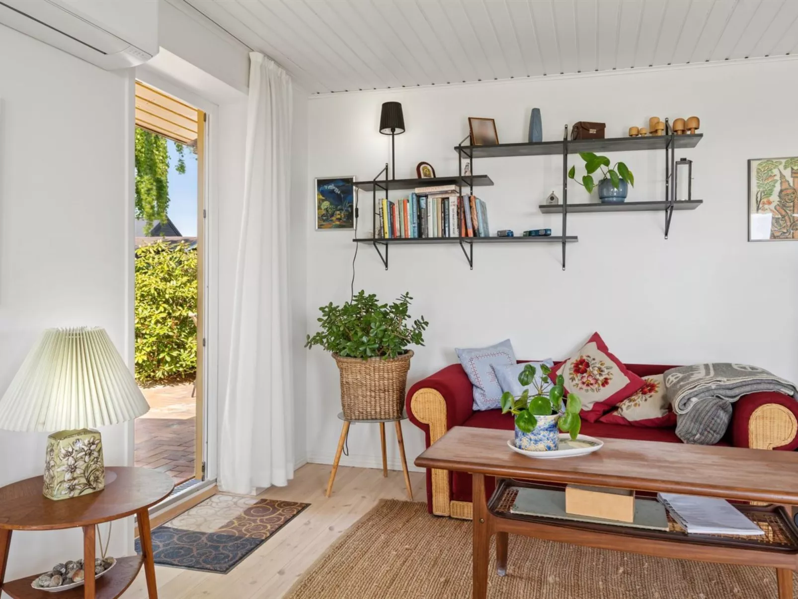 "Erin" - 200m from the sea-Drinnen