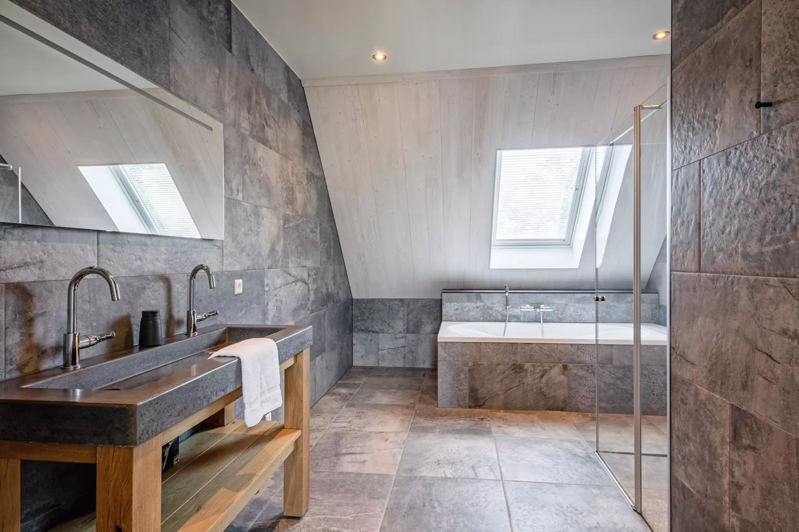 Familievilla Nieuw-Zeeland-Bathroom