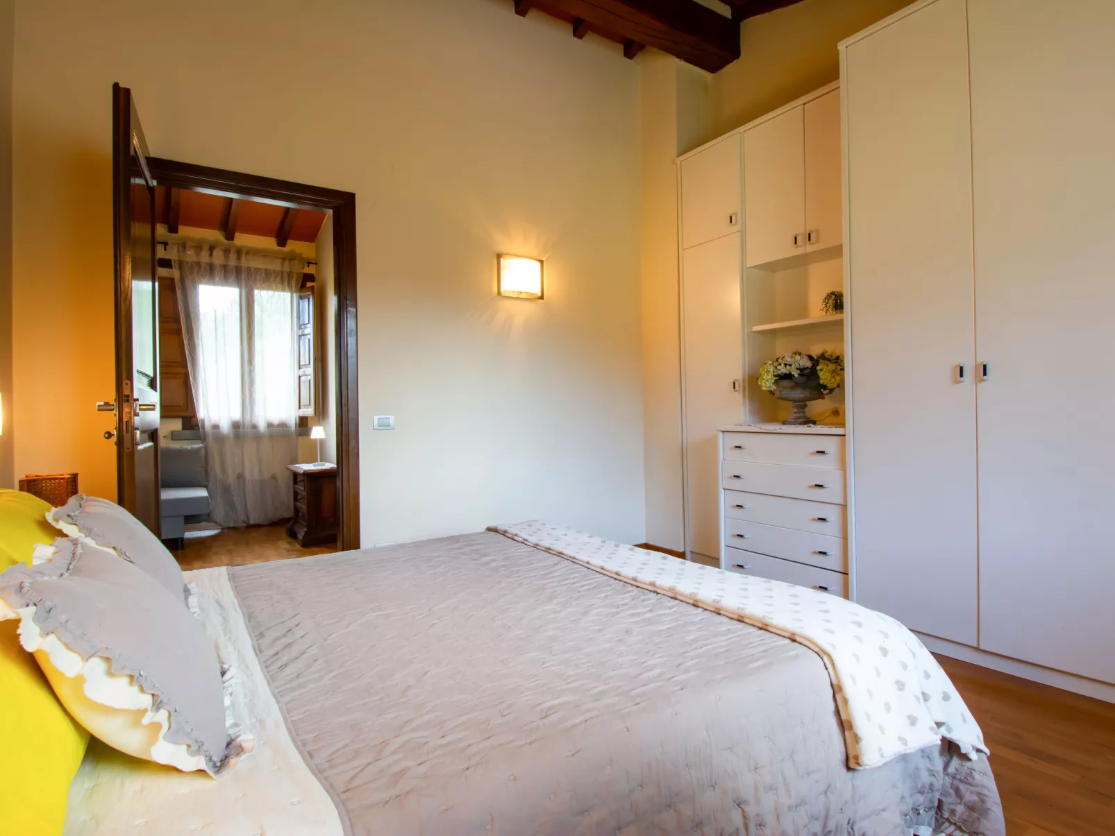 La Ginepraia-Inside