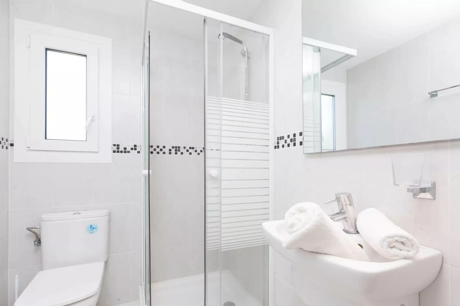 Ferienhaus Typ Premium Lodge Plus 4 Personen-Bathroom